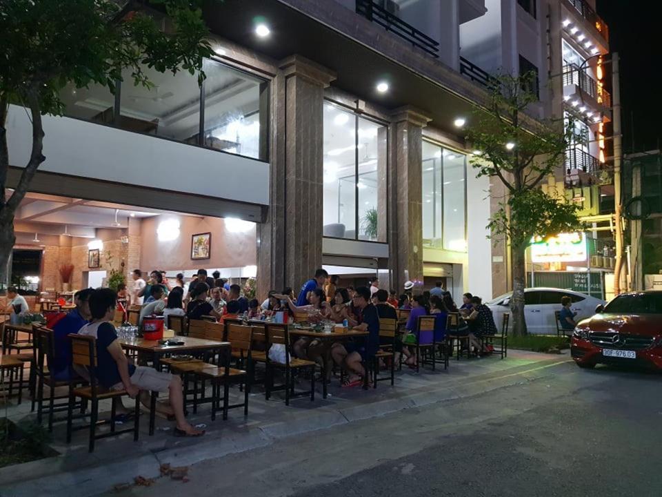 Khách Sạn Biển Xanh Royal, Sầm Sơn Ngoại thất bức ảnh